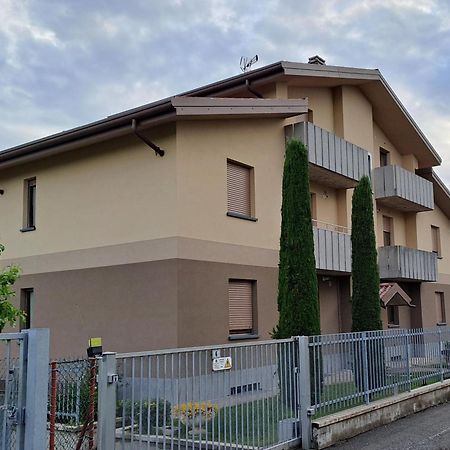 Colleoni'S Lodge Casa Vacanze Con 2 Appartamenti فيرديلّينو المظهر الخارجي الصورة