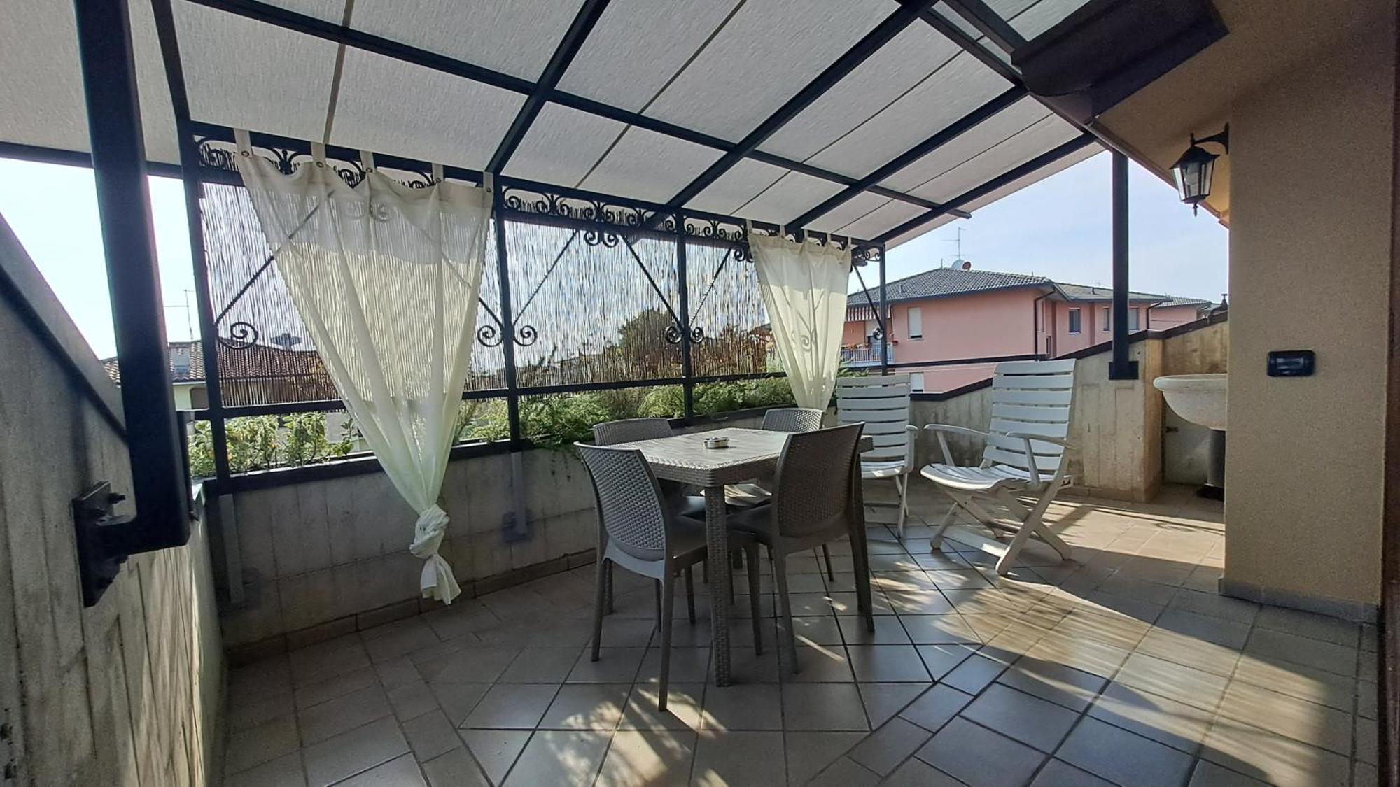 Colleoni'S Lodge Casa Vacanze Con 2 Appartamenti فيرديلّينو المظهر الخارجي الصورة